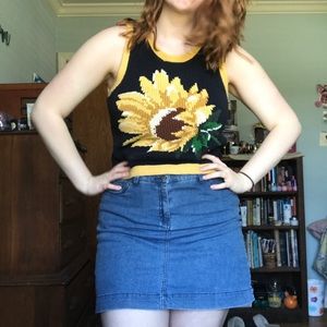 Vintage Tops - Vintage sunflower sweater vest! Vintage Tops - Vintage sunflower sweater vest!